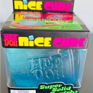 Nice Cube Blue Toy